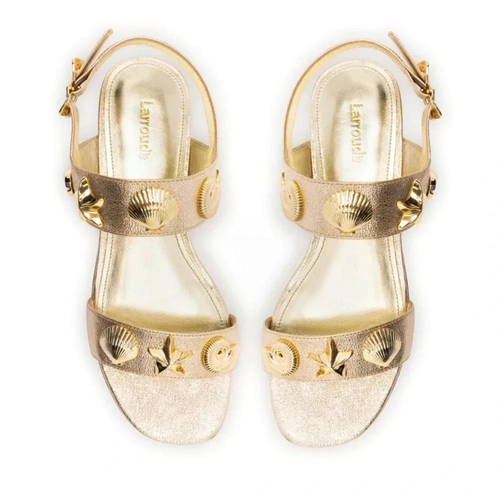 LARROUDE PREOWNED MADISON GOLD LEATHER SHELL SANDALS 6 ANTHROPOLOGIE - Picture 1 of 16